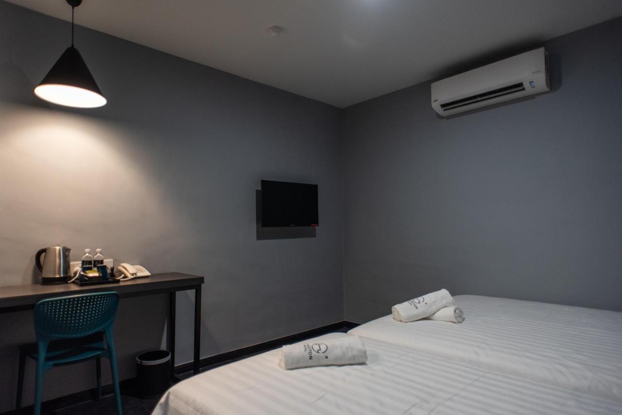 Chariton Hotel Bagan Butterworth Exterior photo